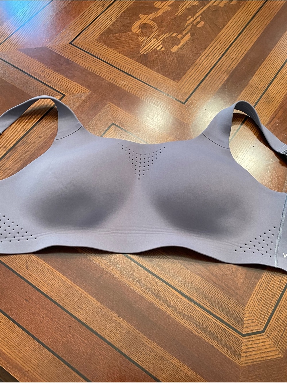 VSX Wireless Seamless Bra in Light Lavender Gray